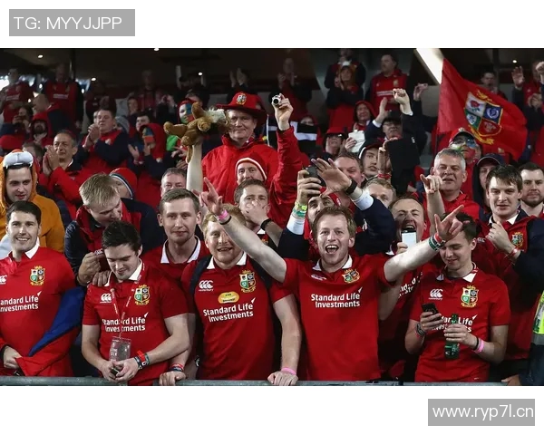 英超红魔球队的历史辉煌与球迷基础 英超红魔球队的历史辉煌与球迷基础