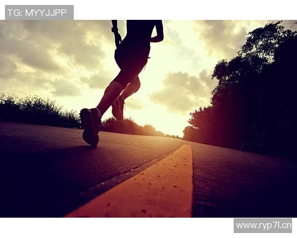 全球体育明星风采：探索国际运动员背后的奋斗与荣耀